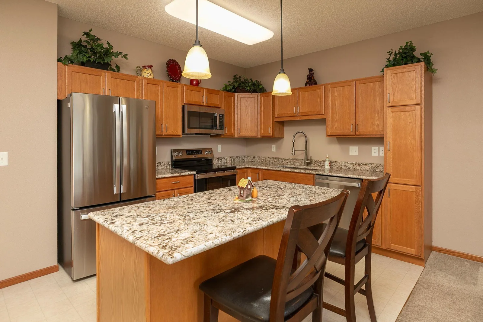 5-web-or-mls-05-Kitchen.jpg
