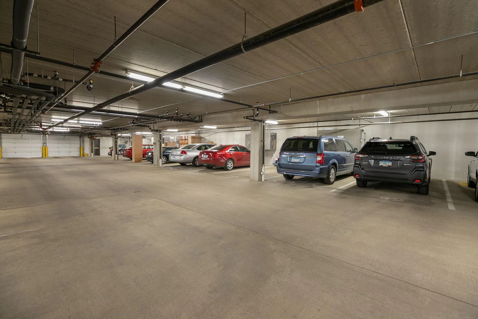 26-web-or-mls-26-Parking Garage.jpg