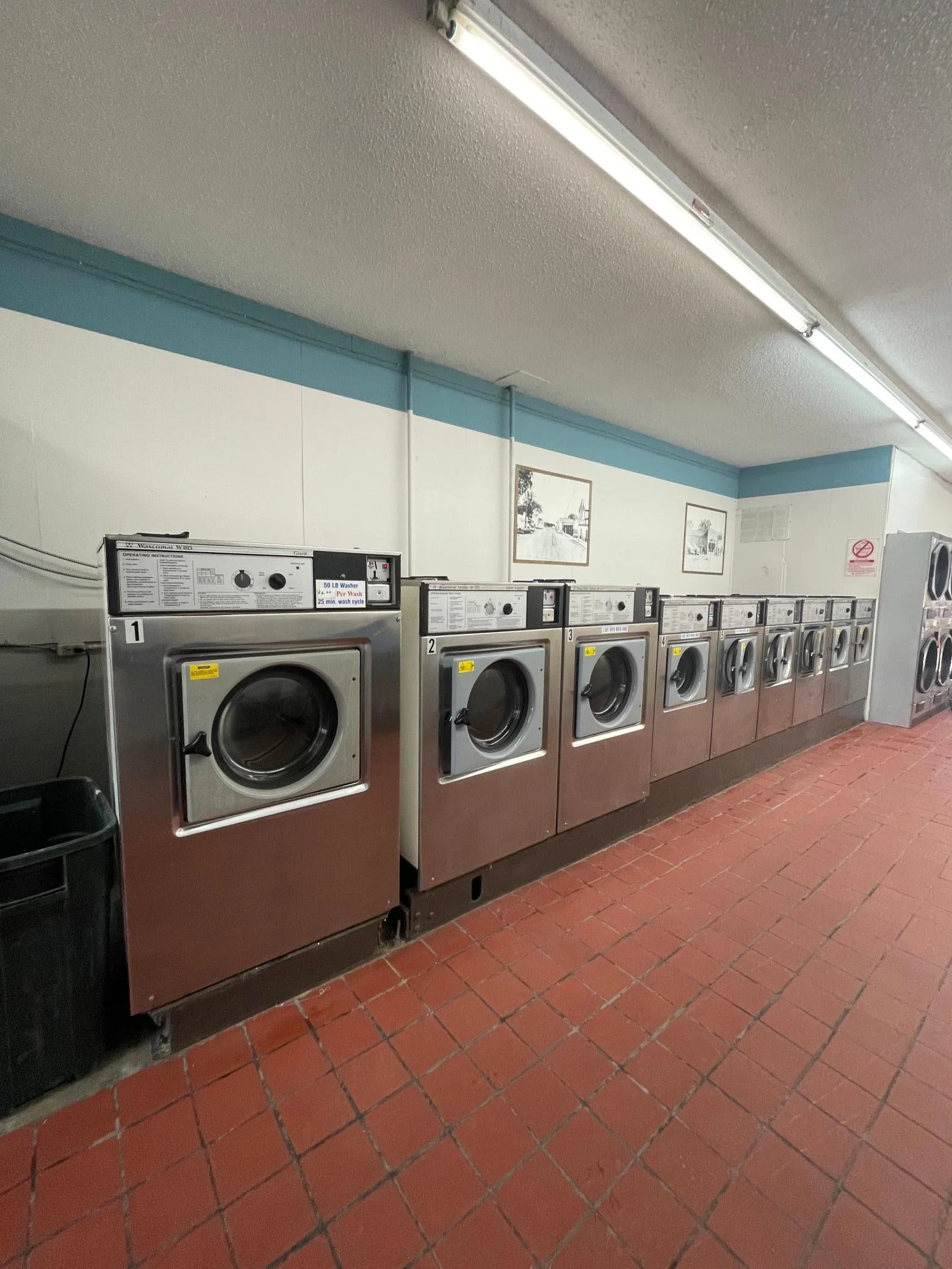 Laundromat Washers