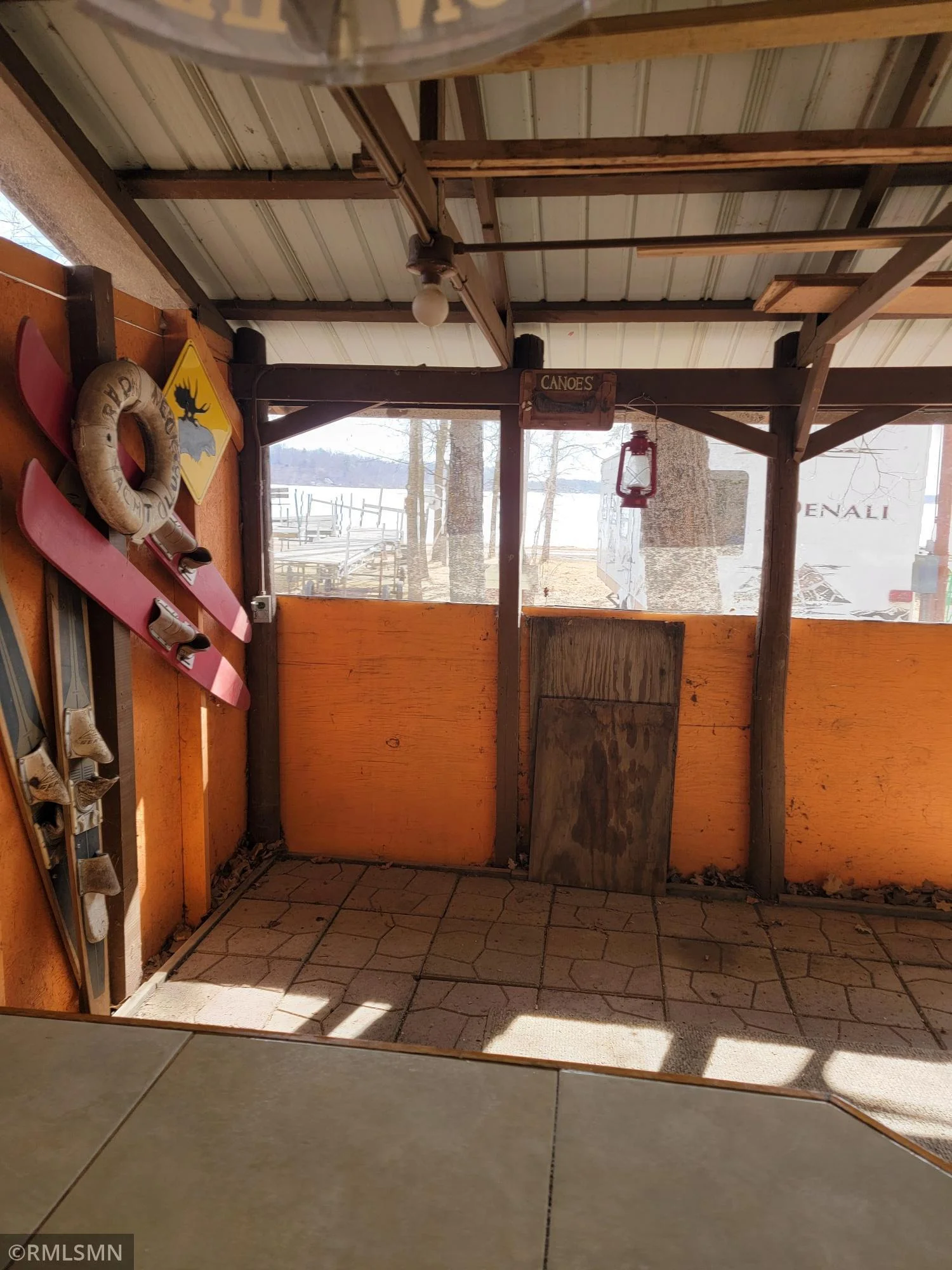 inside party room shack