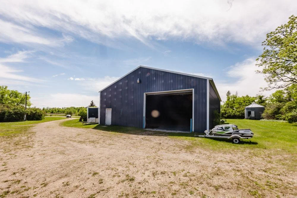 Shed_002.jpg