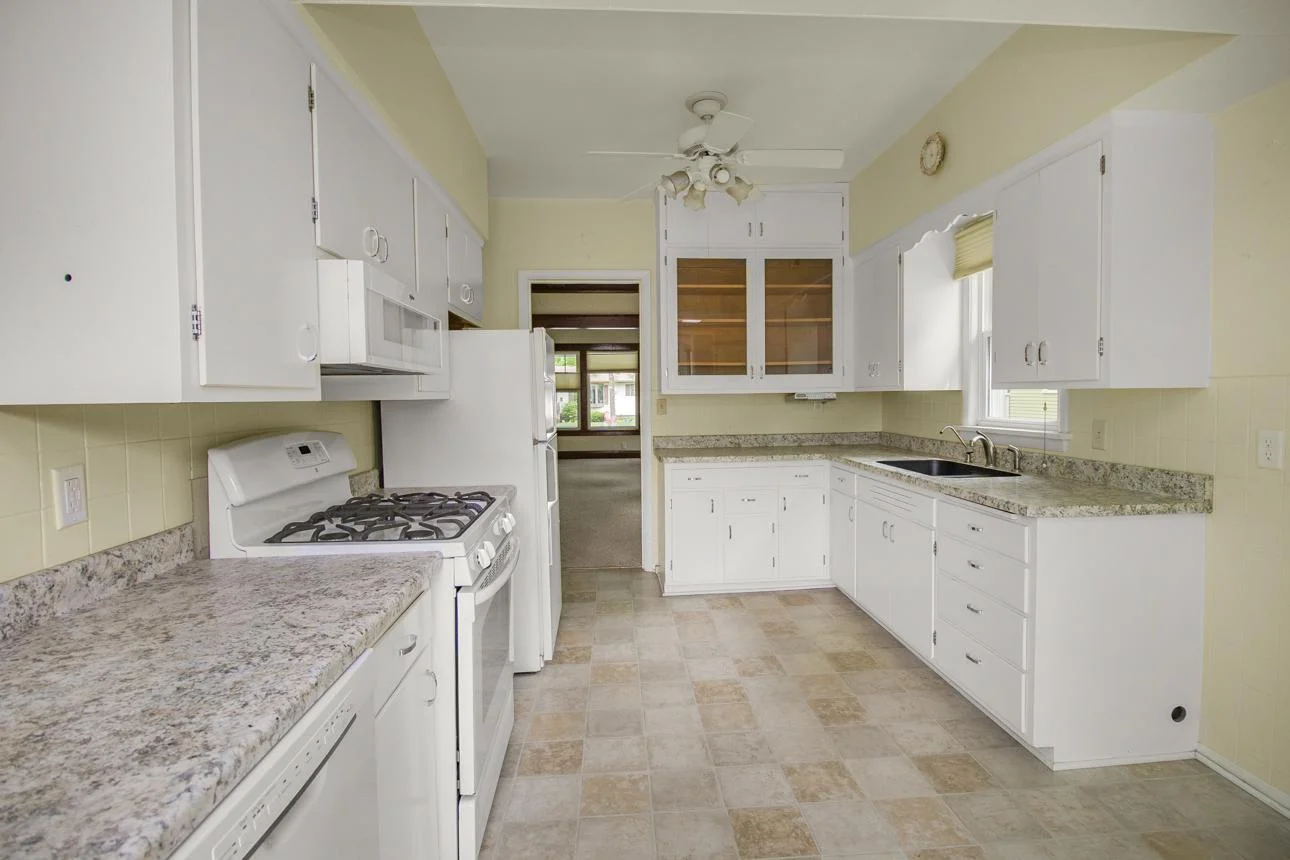 Updated Kitchen with Quartz Sink