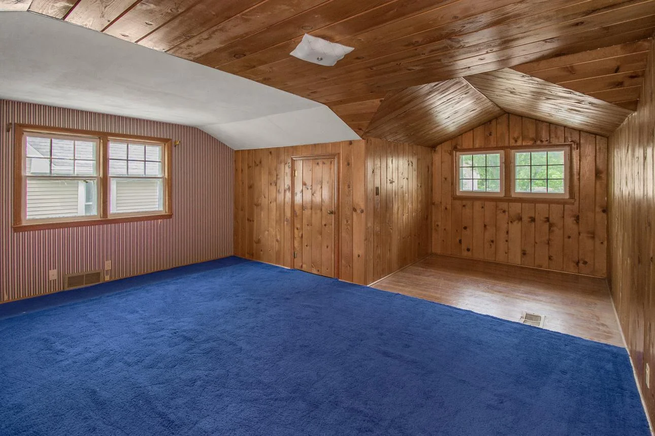 Large Upstairs Bedroom 3