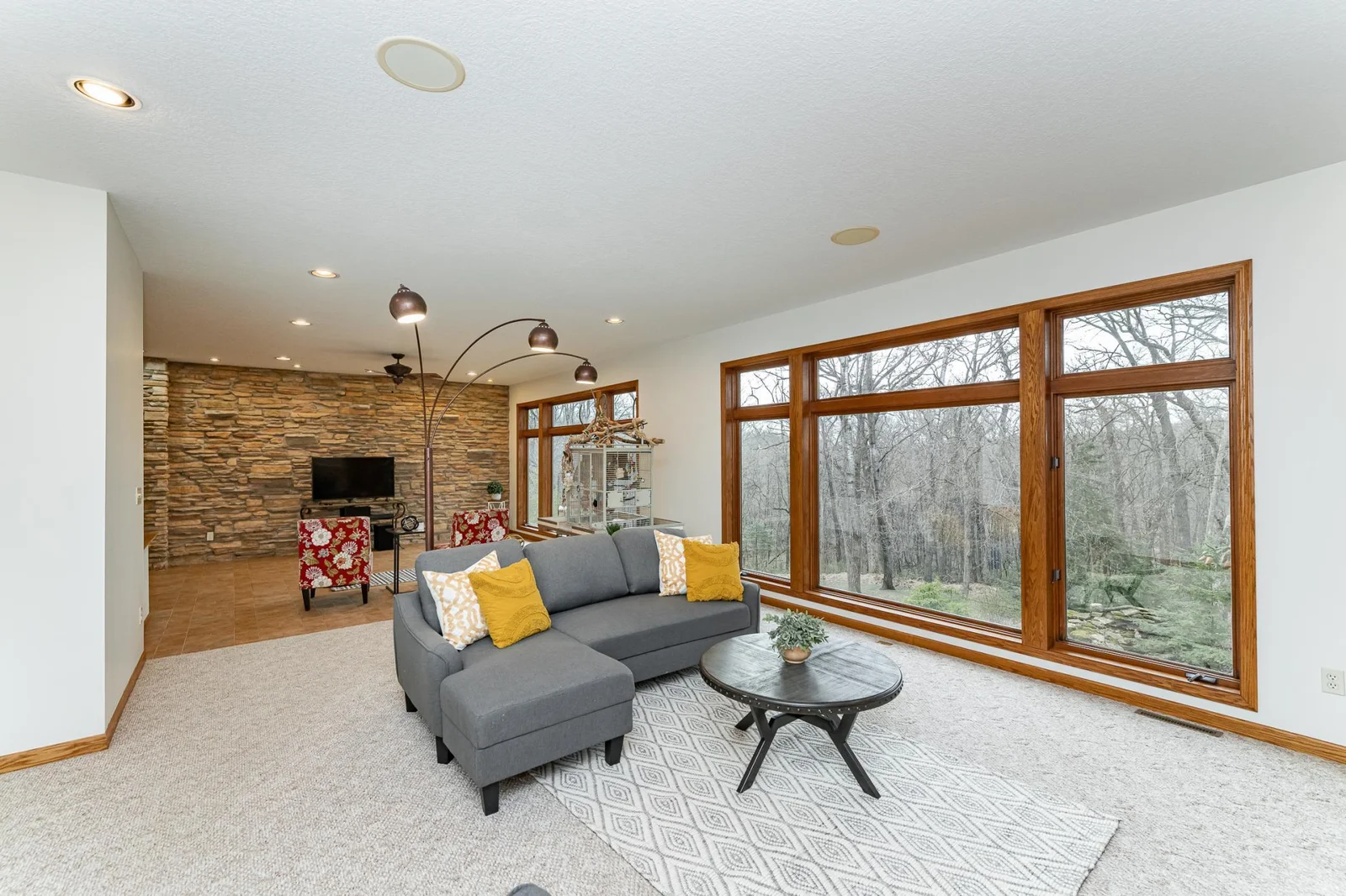 Main floor family with room for several activities.