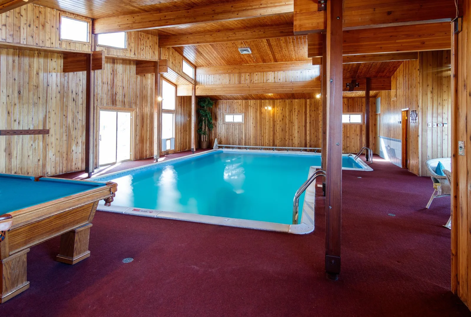 Pool/game room