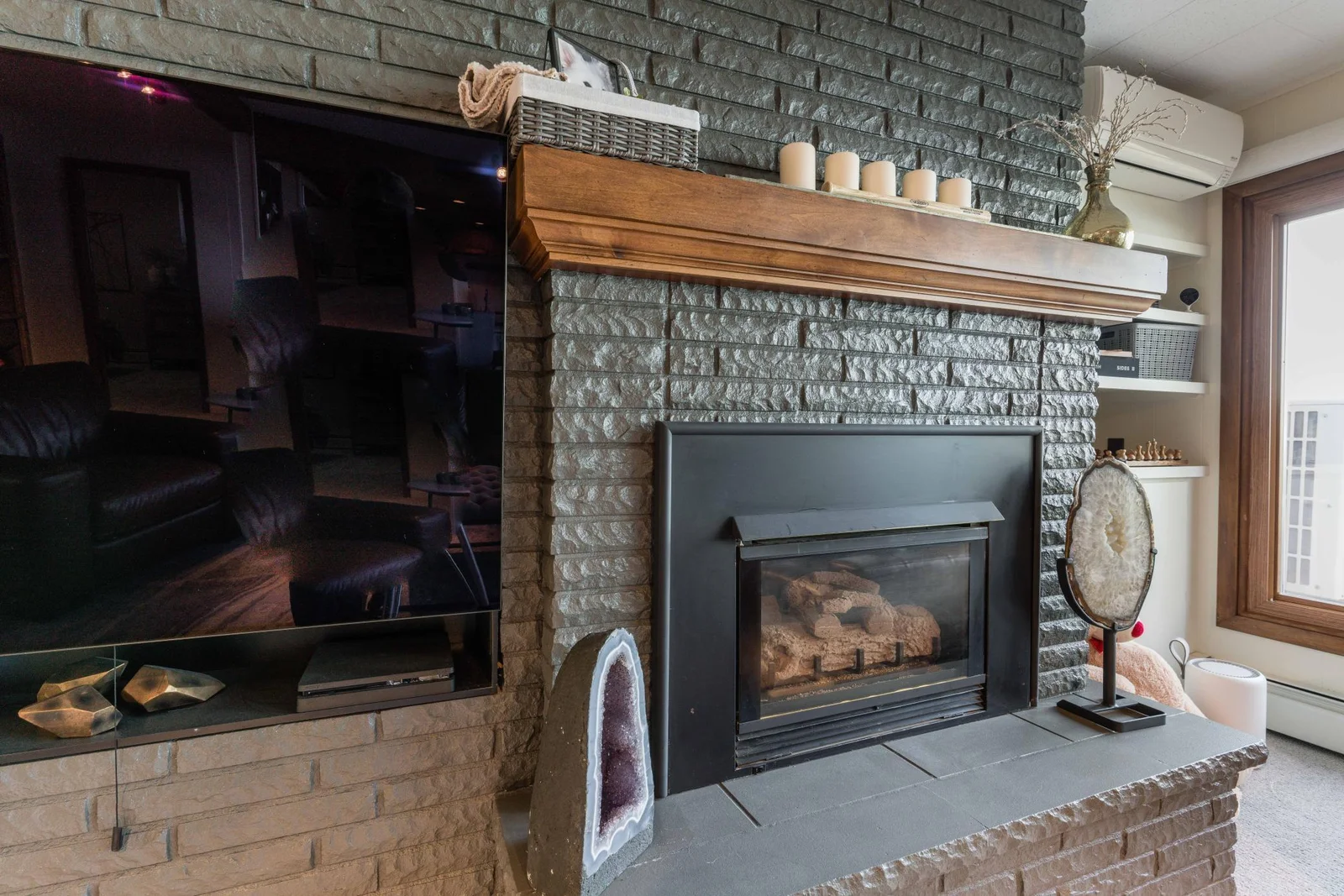 Lower level fire place
