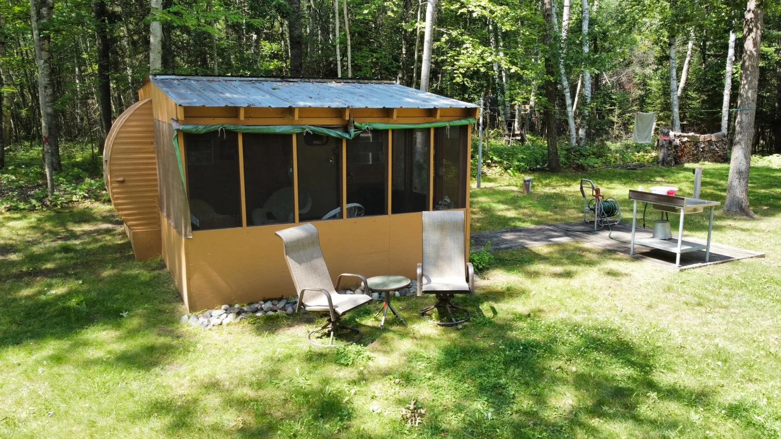 Bunkhouse with Screened Porch