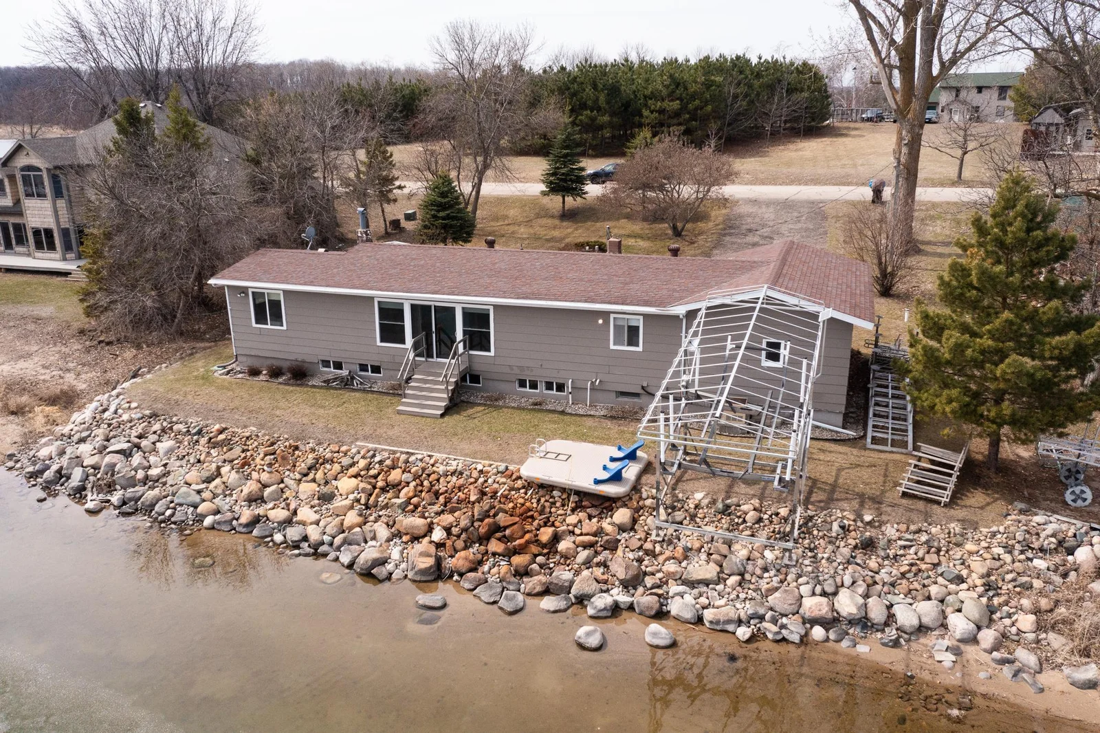 43552_W_Paul_Lake_Dr-32.jpg