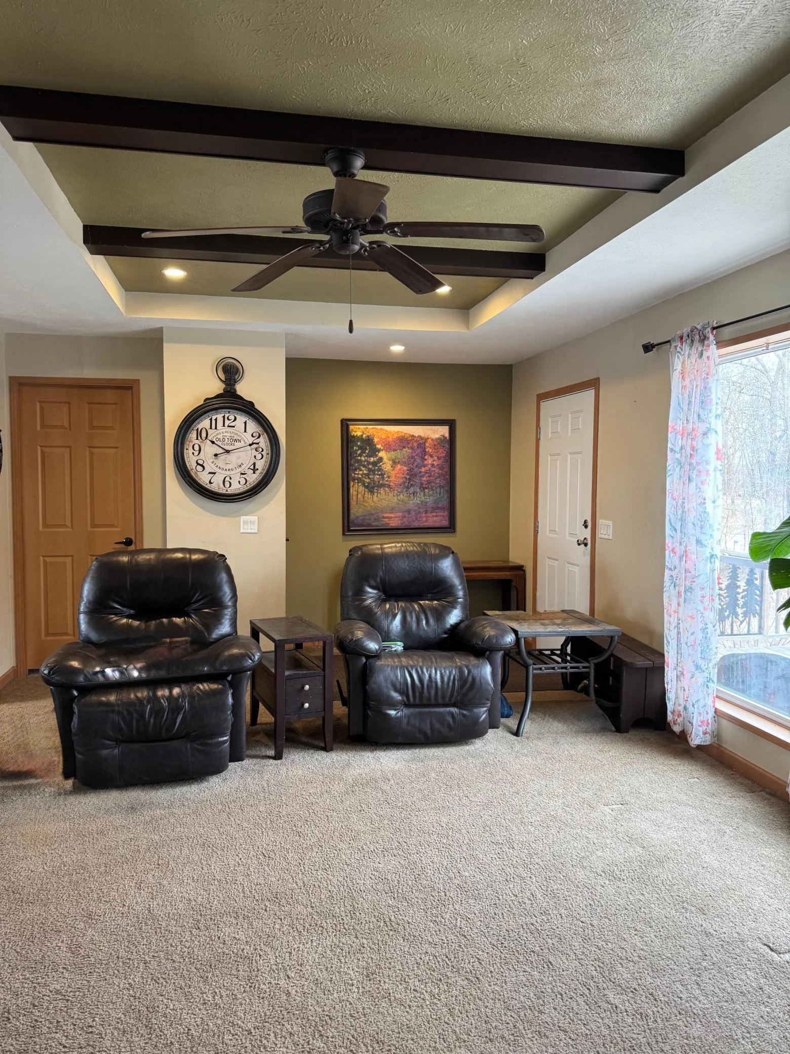 D.  Living Room and Entrance to home.jpg