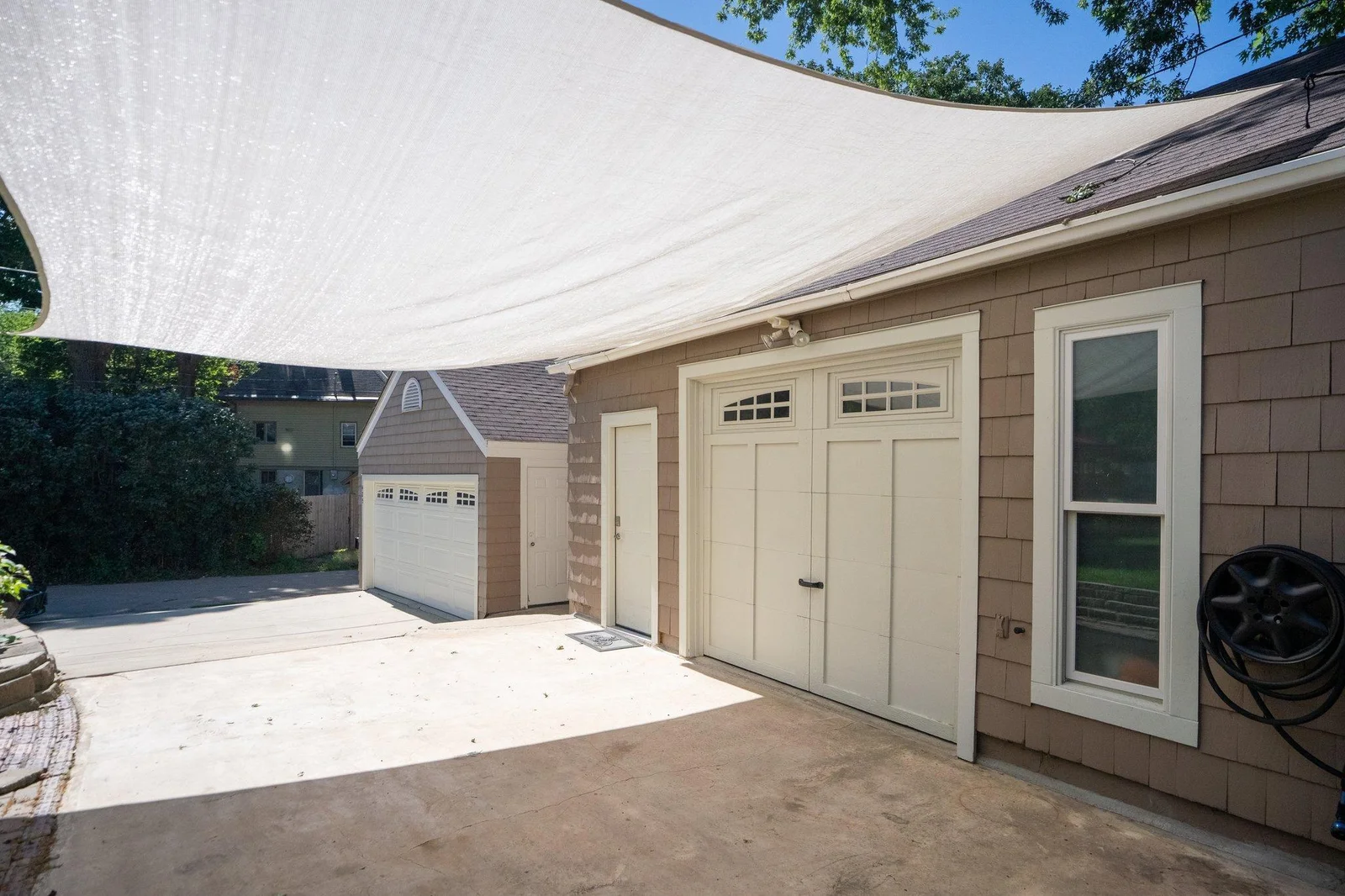69-web-or-mls-425-lakeview-blvd.jpg