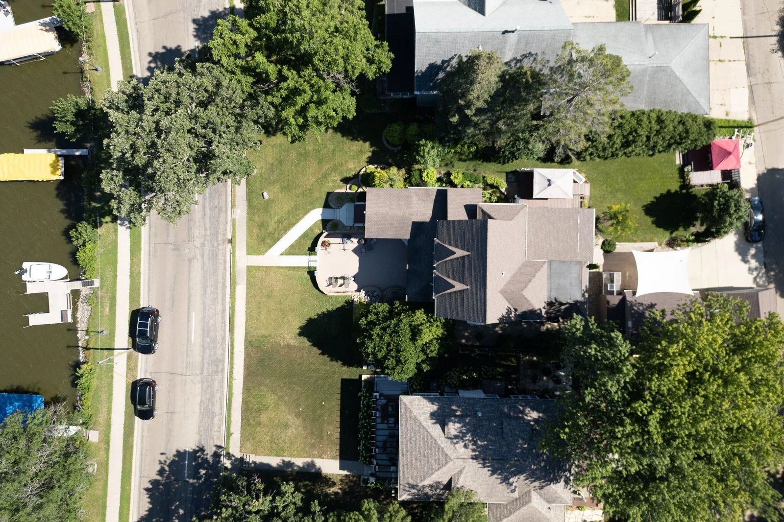 76-web-or-mls-425-lakeview-blvd.jpg