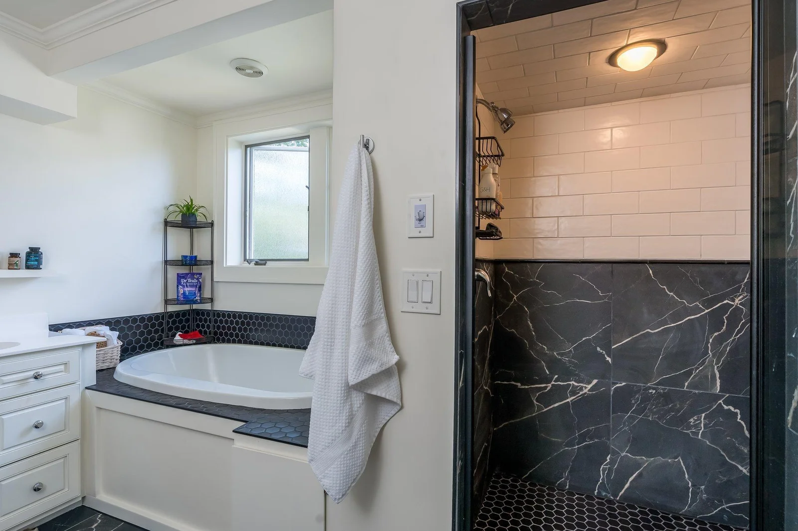 39-web-or-mls-425-lakeview-blvd.jpg