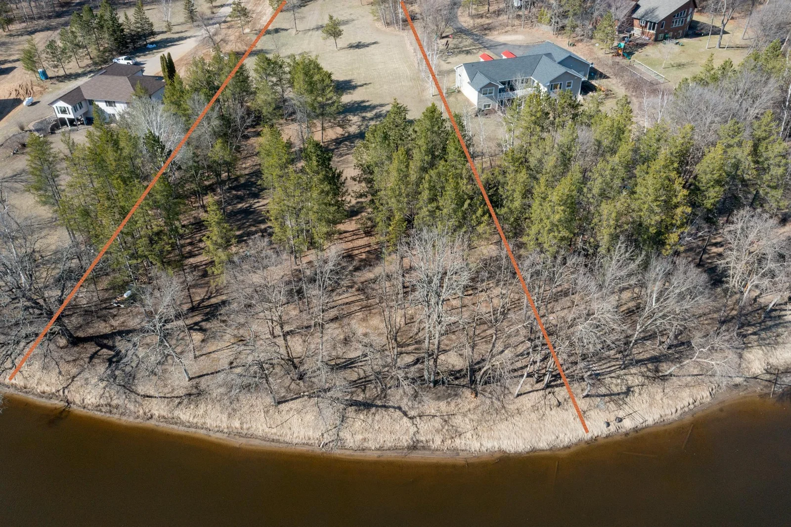 184ft of river frontage