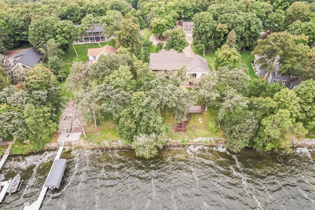 125 ft lake front.jpg