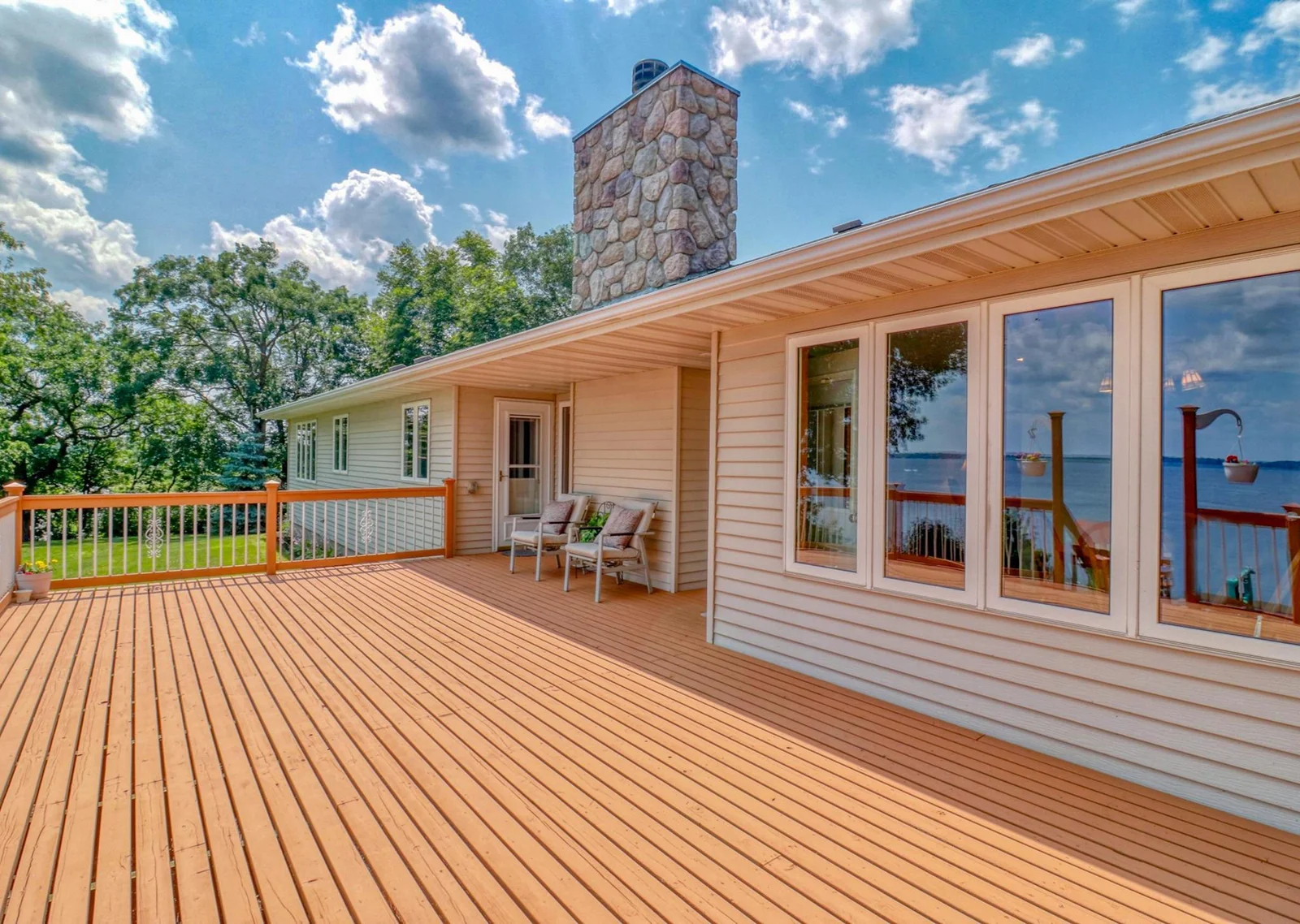 Oversized Deck