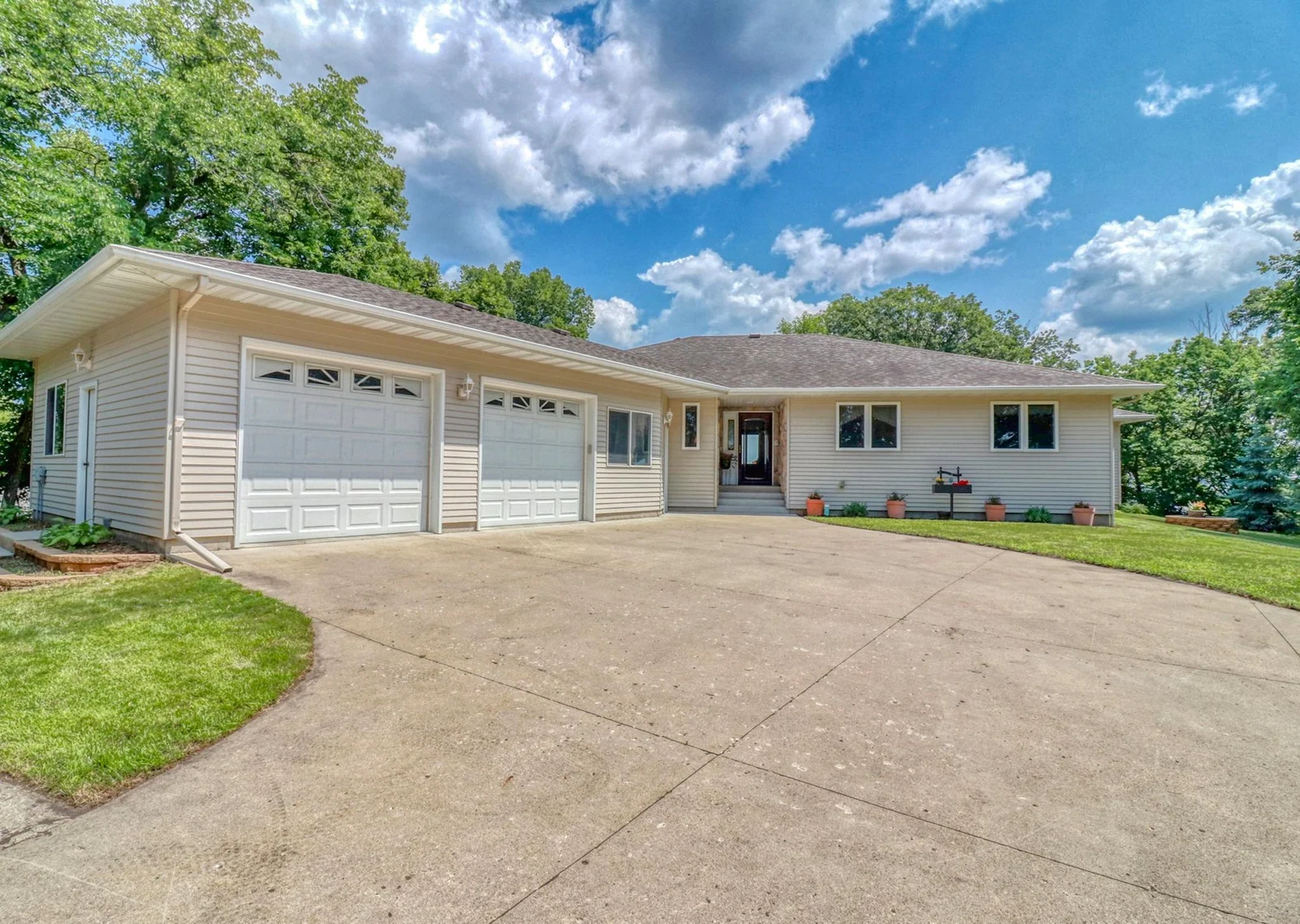 Custom-Built 4,226 SqFt