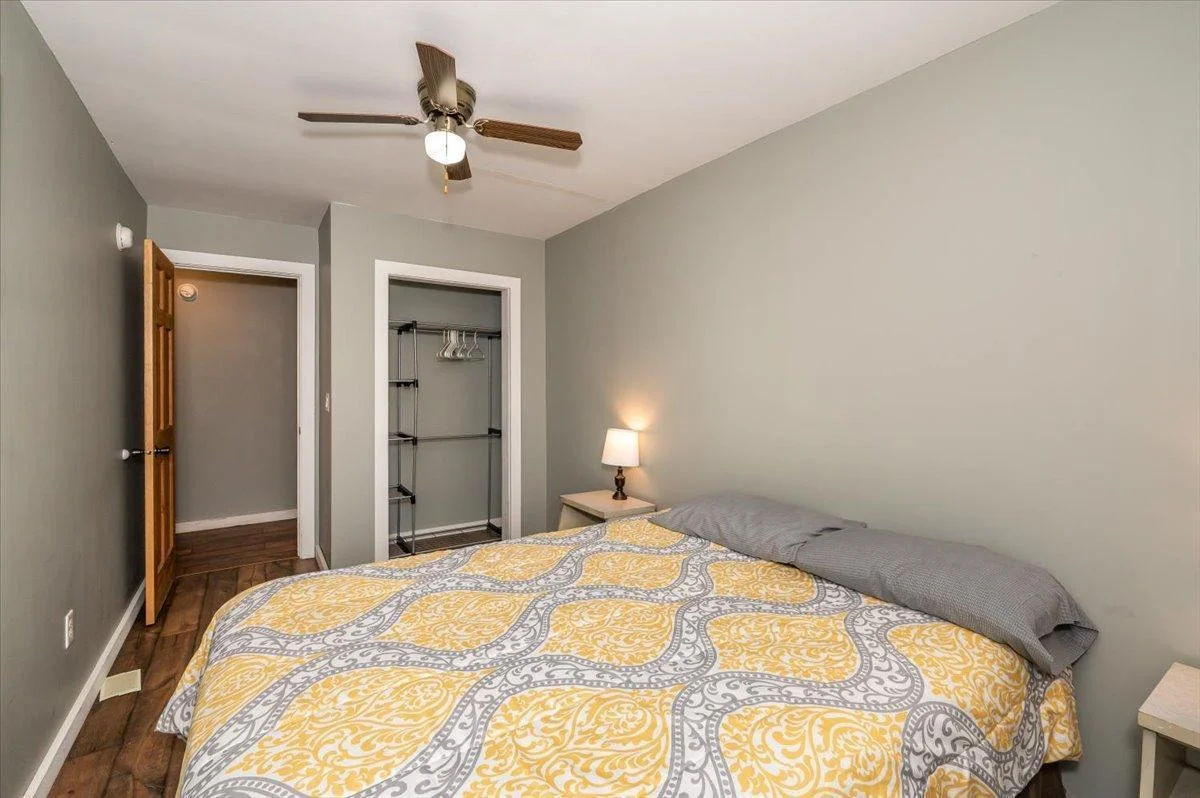 20-Bedroom (6).jpg