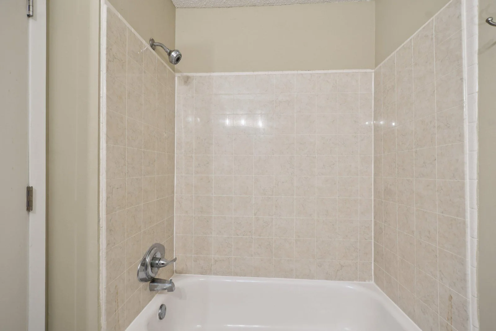 26-web-or-mls-Rahn Rd 124-1706-026.jpg
