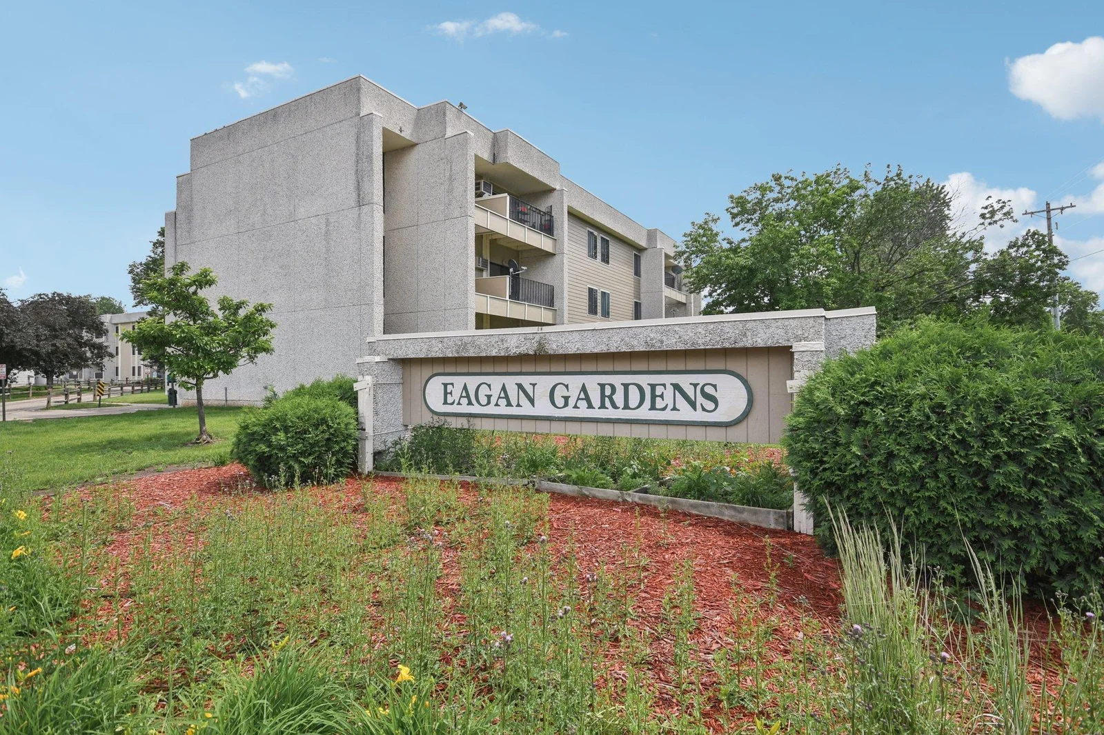 1-web-or-mls-Rahn Rd 124-1706-001.jpg