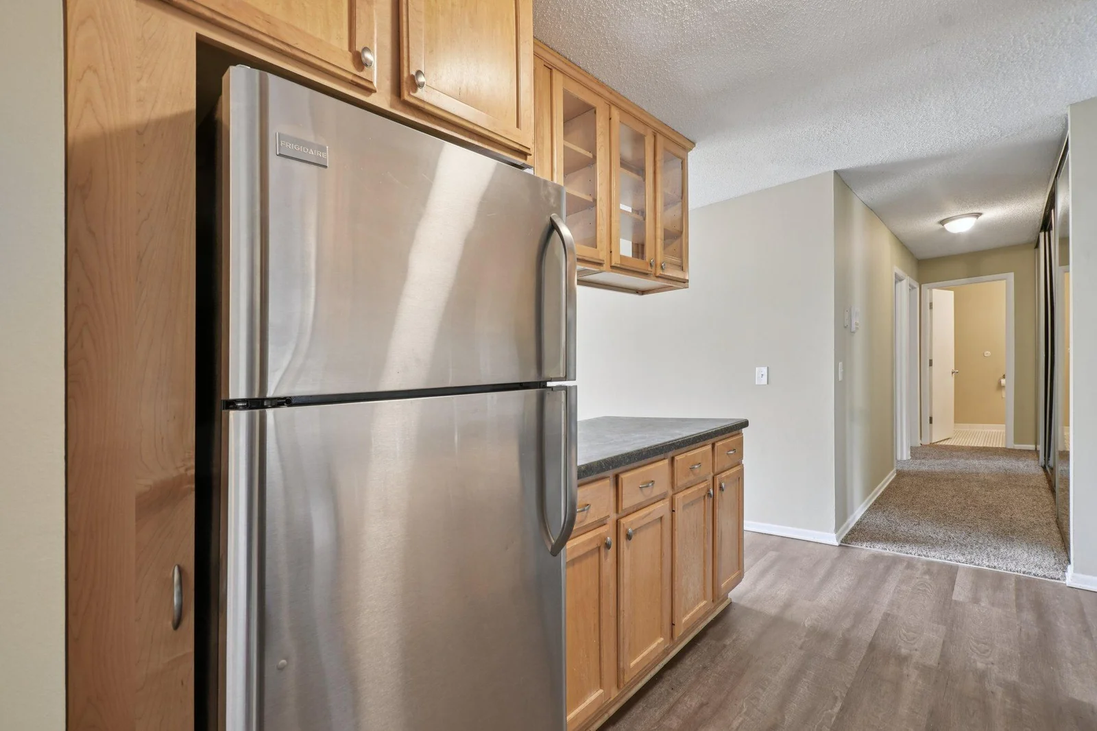 16-web-or-mls-Rahn Rd 124-1706-016.jpg
