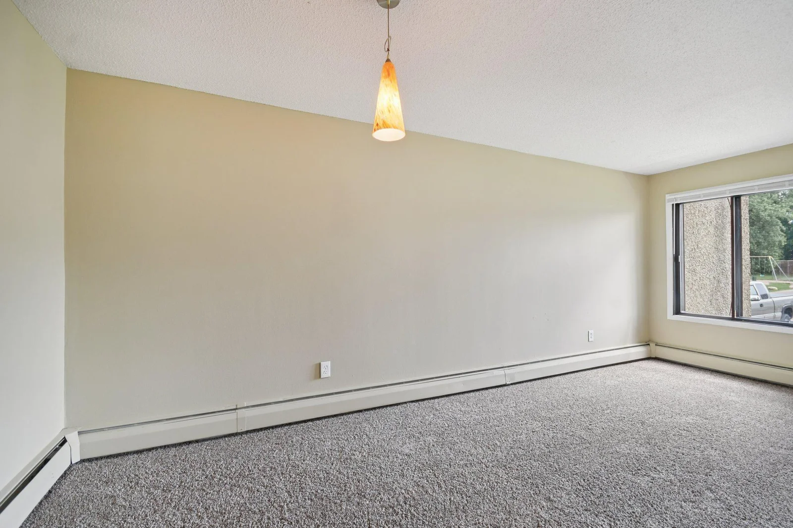 9-web-or-mls-Rahn Rd 124-1706-009.jpg