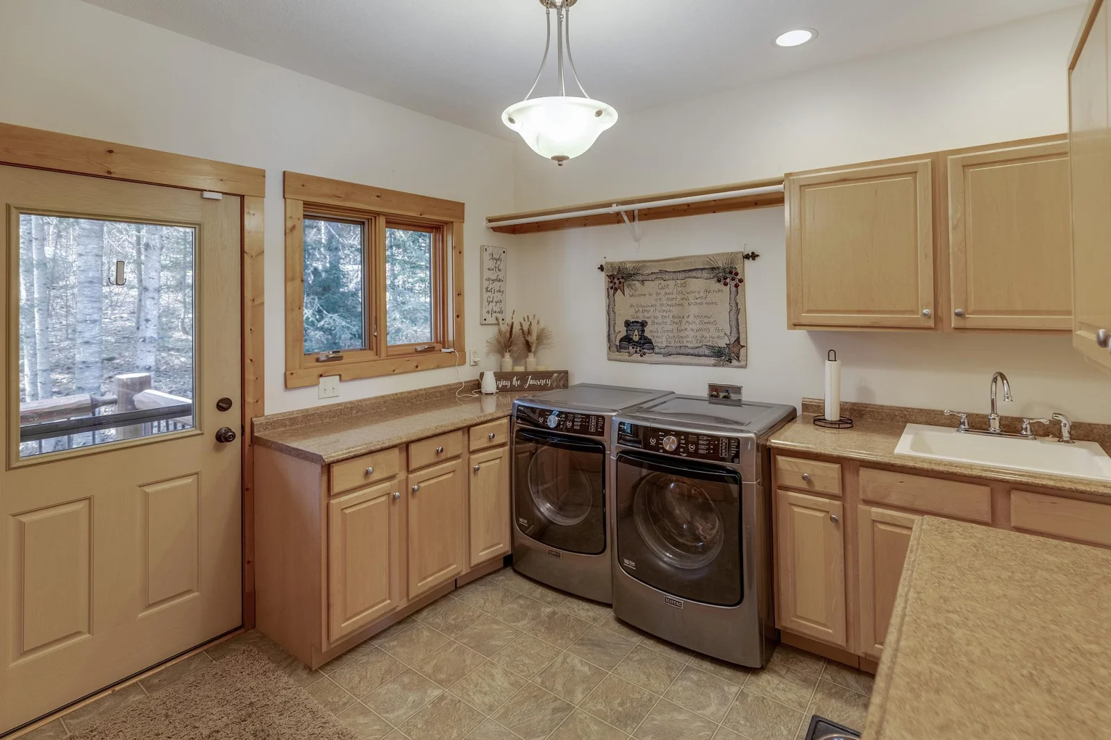 5Z9A5467_HDR.jpg