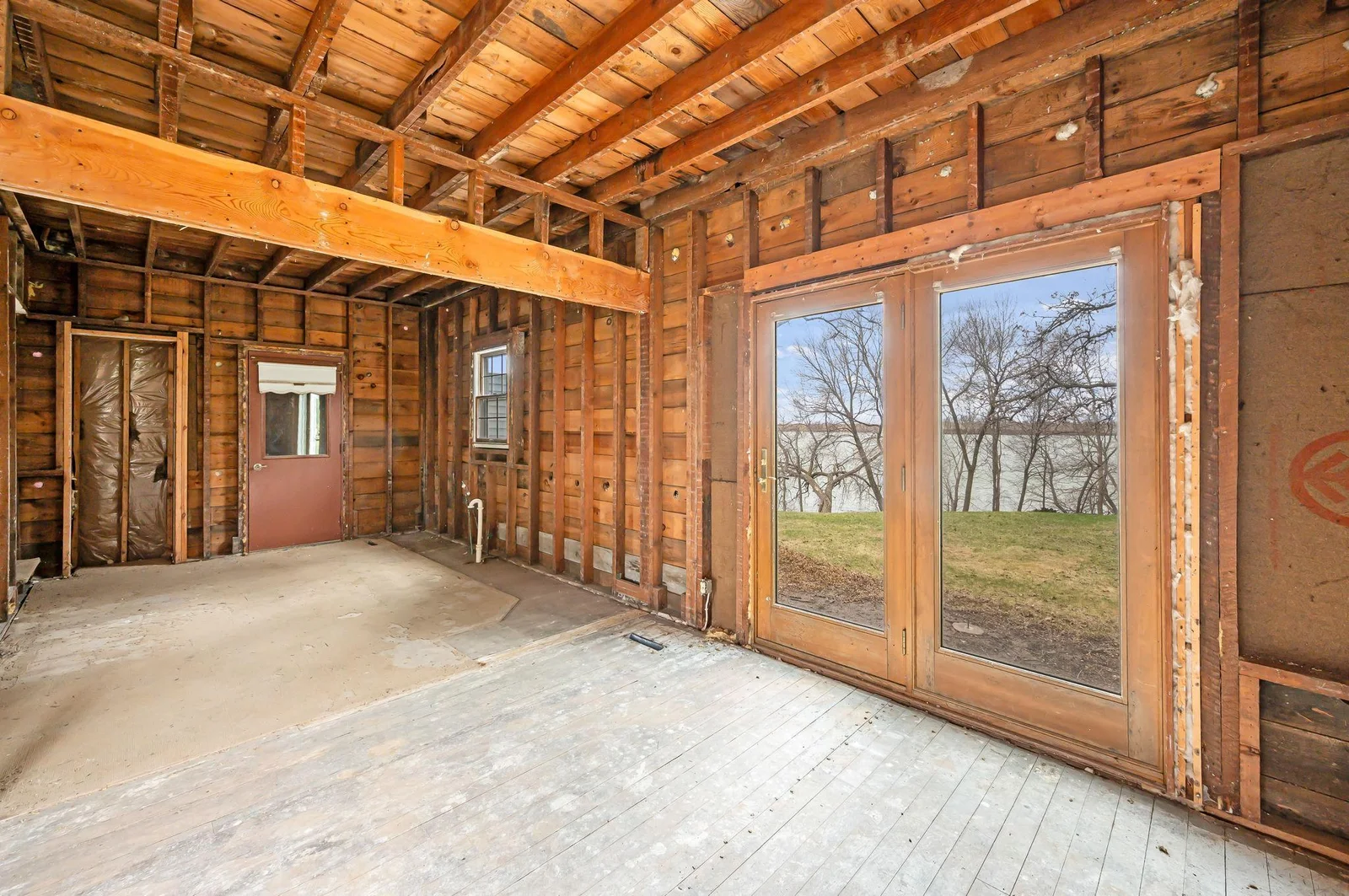 337 200th Ave Fairmont MN-26.jpg