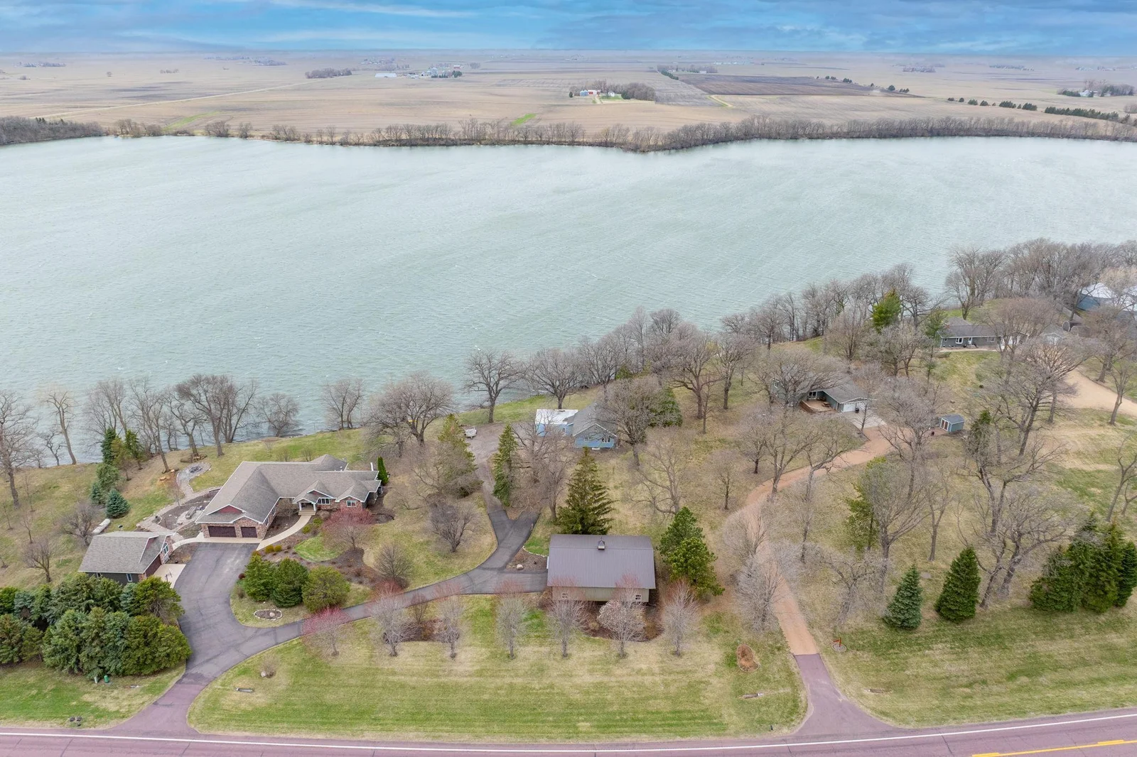 337 200th Ave Fairmont MN-04.jpg