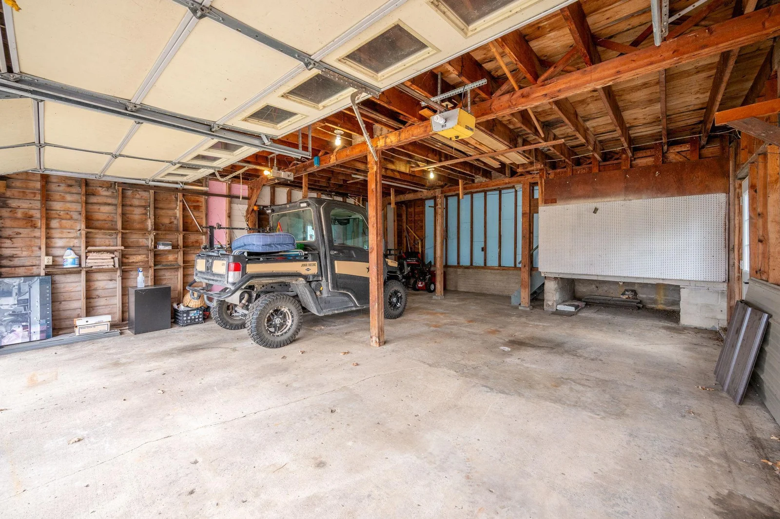 337 200th Ave Fairmont MN-28.jpg