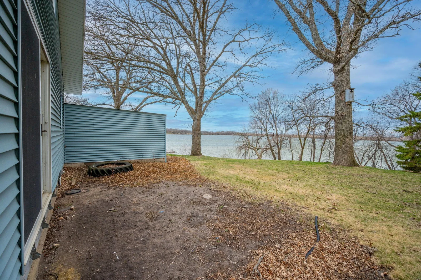 337 200th Ave Fairmont MN-09.jpg