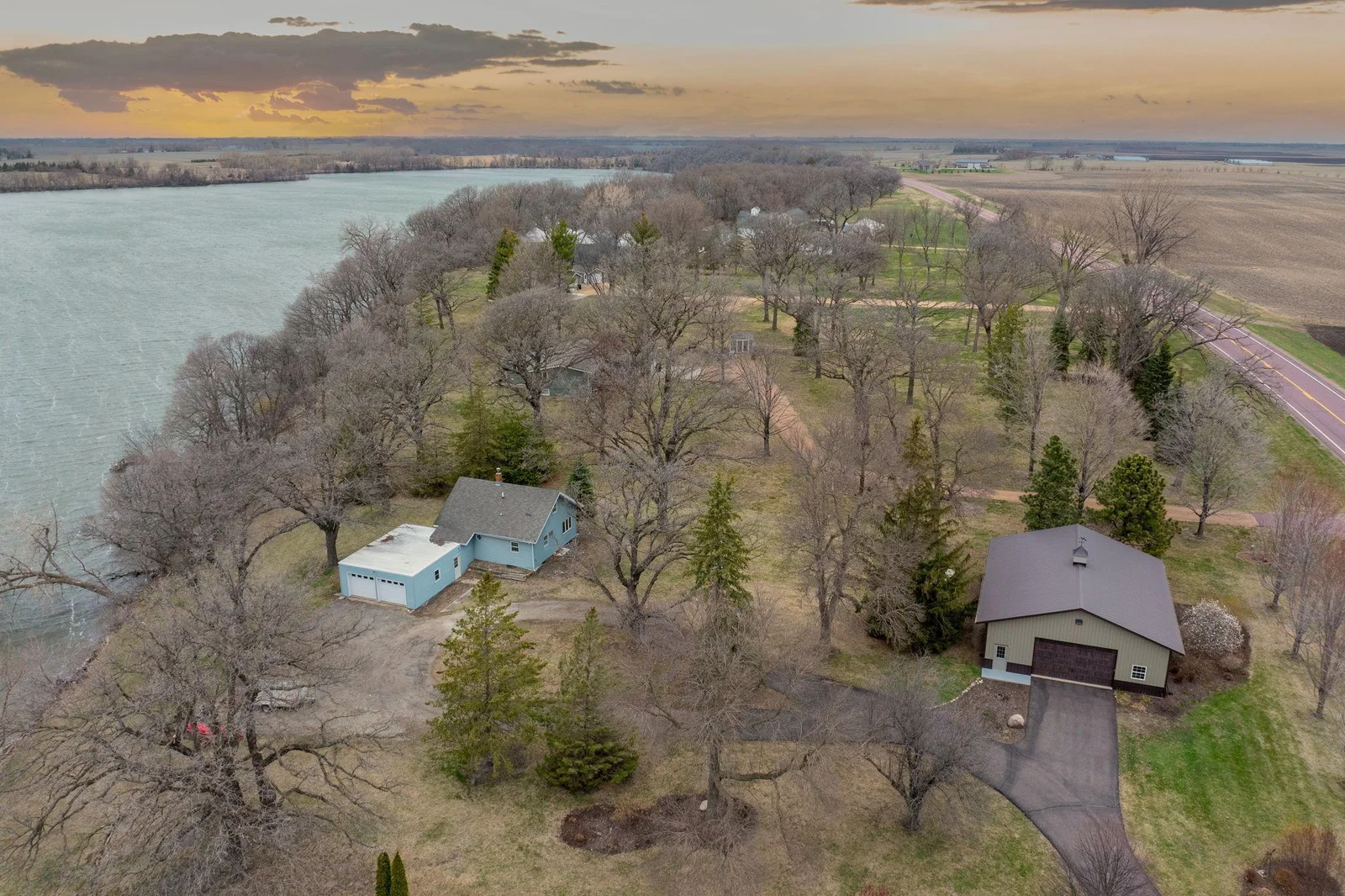 sunset 337 200th Ave Fairmont MN-01.jpg