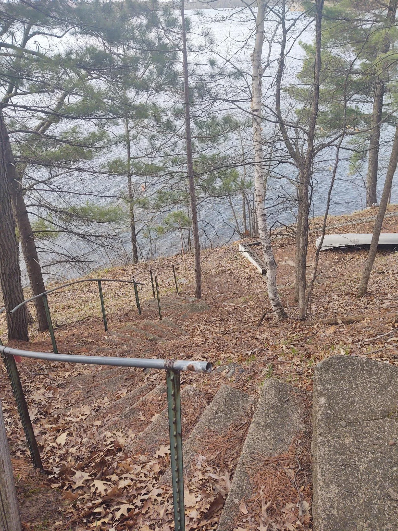 Thumbnail photo 4