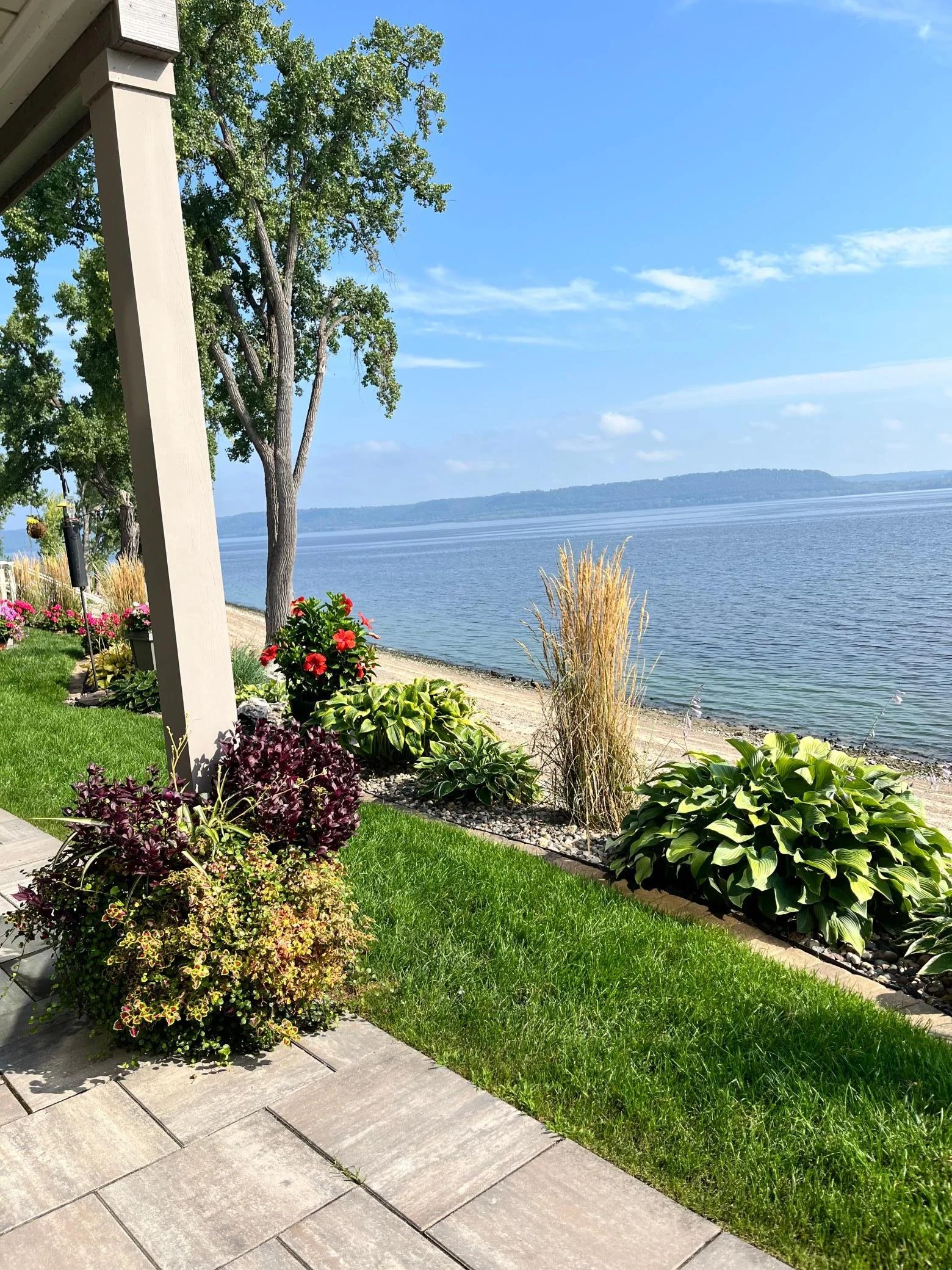 Association Shared Beach Access to Lake