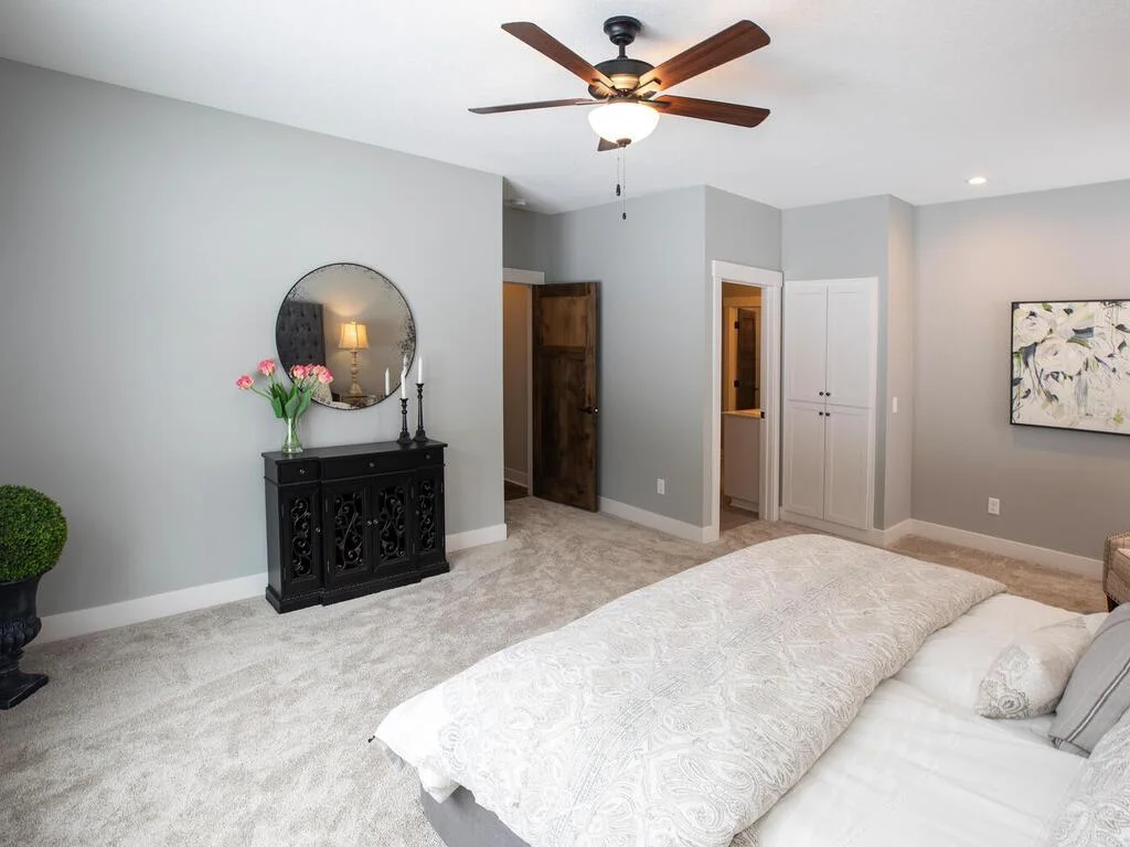 Photos are of similar model home. Some features may vary.