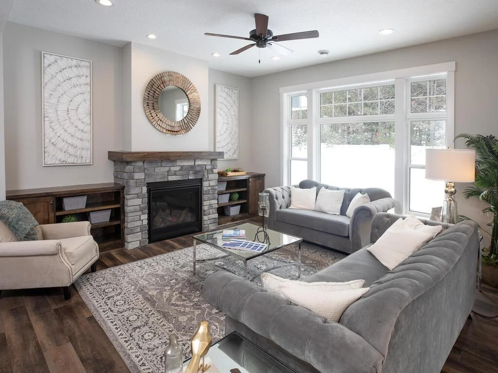 Photos are of similar model home. Some features may vary.