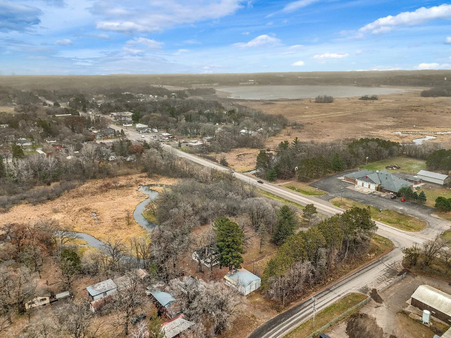 Vacant lot between house and 61/30 could be available for purchase.
