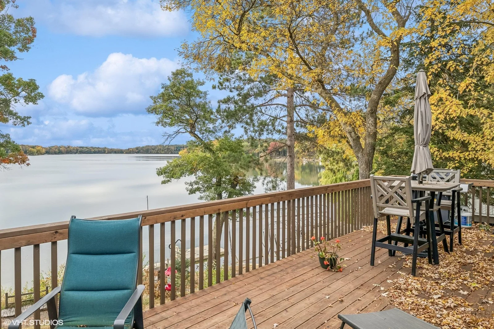 Large deck on main level