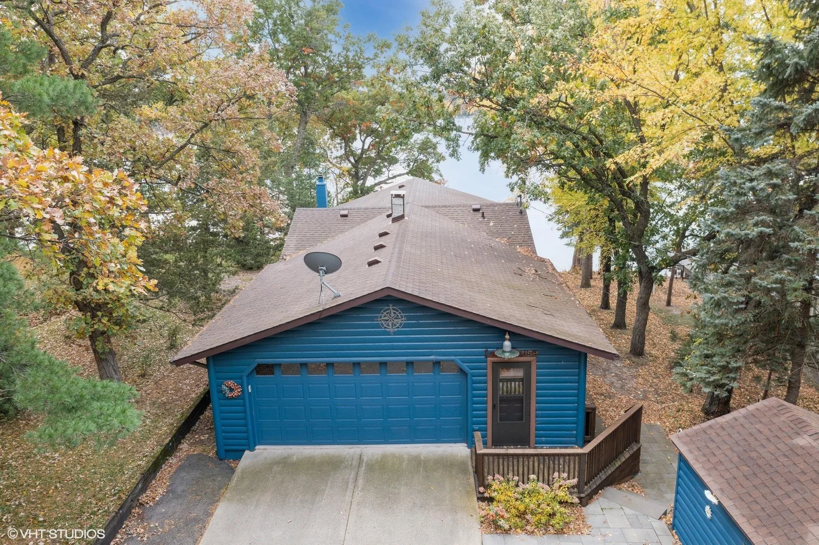 Oversized garage