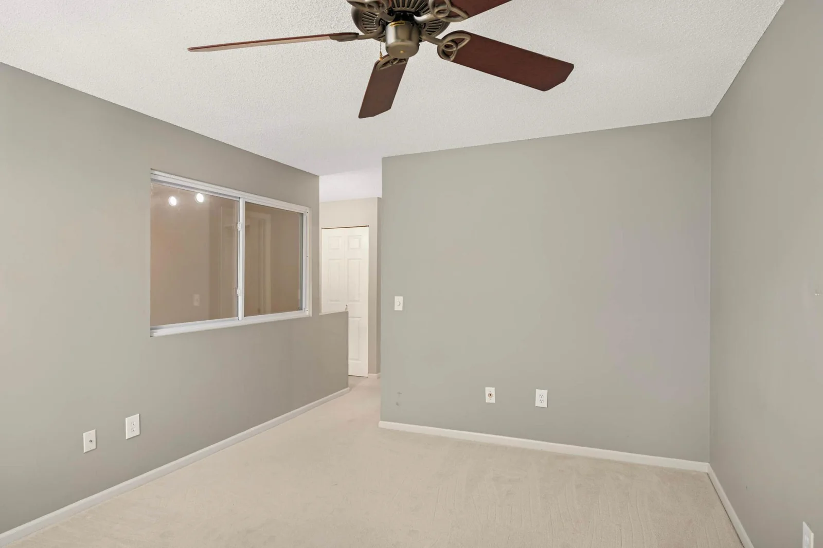 Upper Level Bedroom