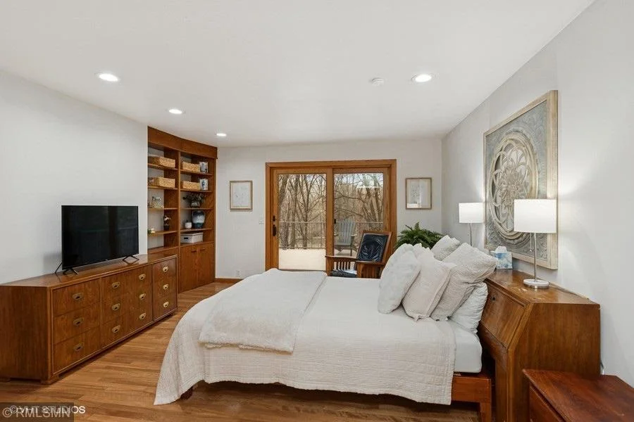 Awesome built ins in the primary bedroom