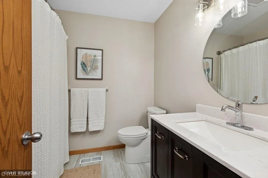 Full bath on the lower level