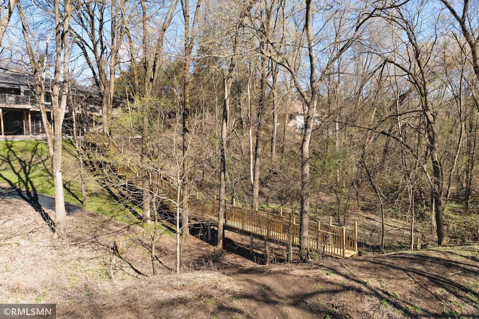 Newly rebuilt stairway/bridge to the lower lot and River.