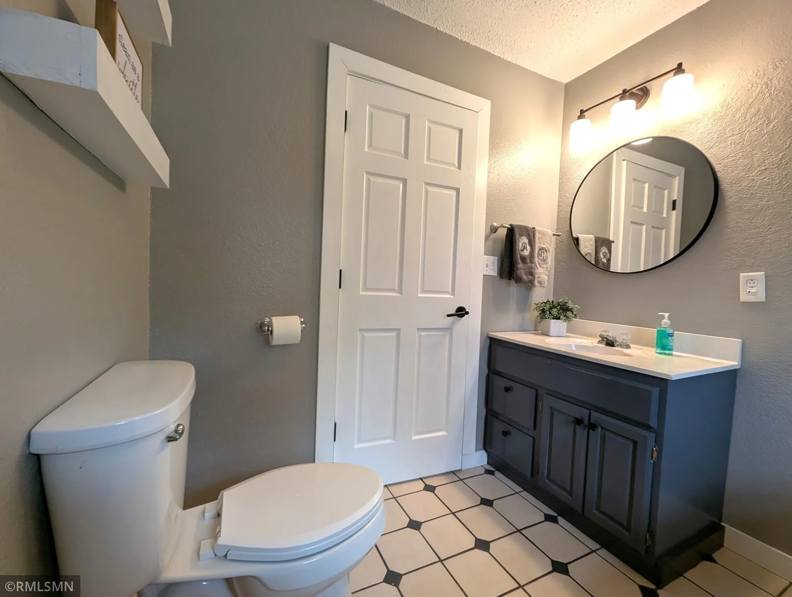 Main floor bathroom