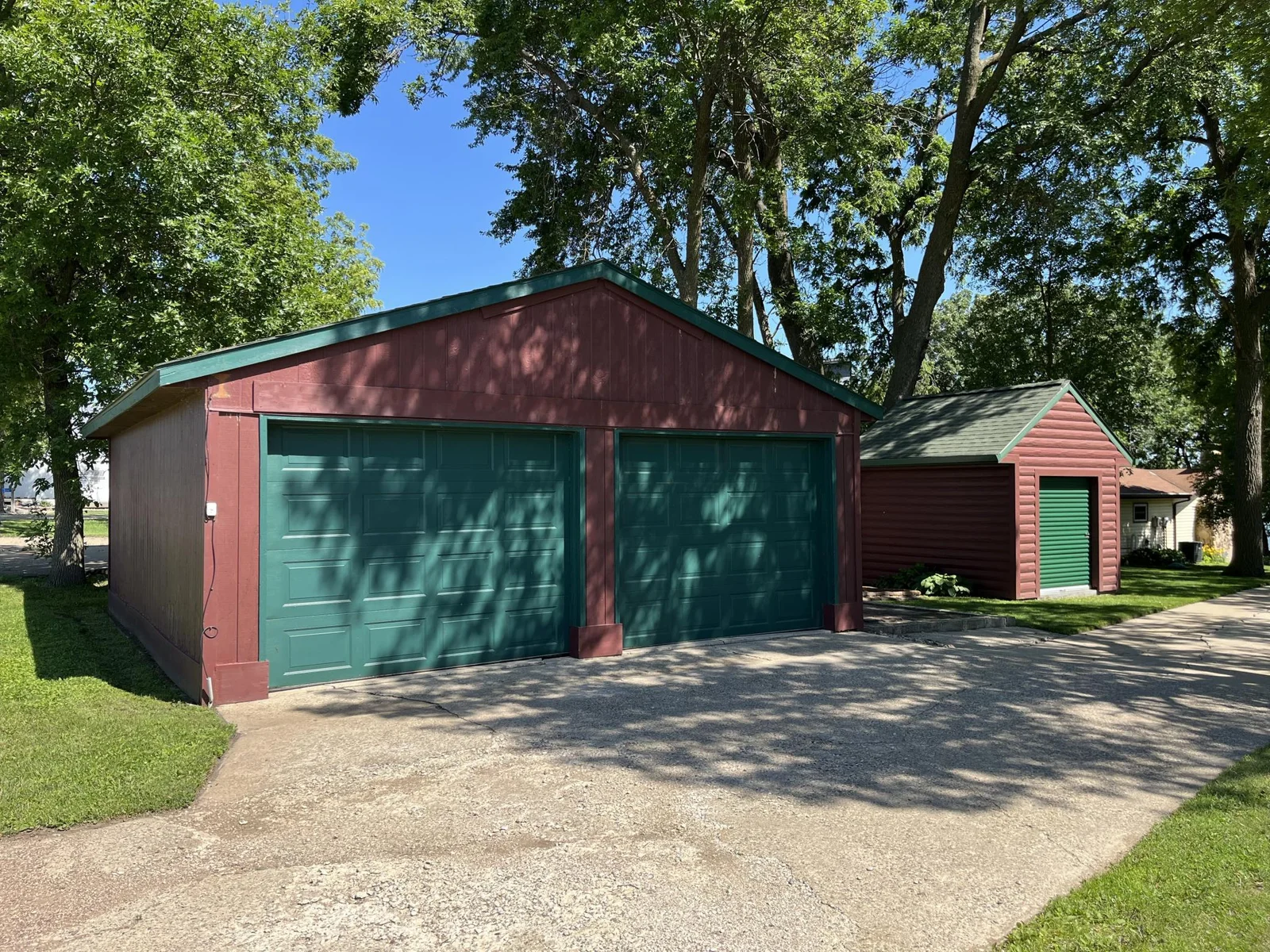 Garage & Shed aa.jpg