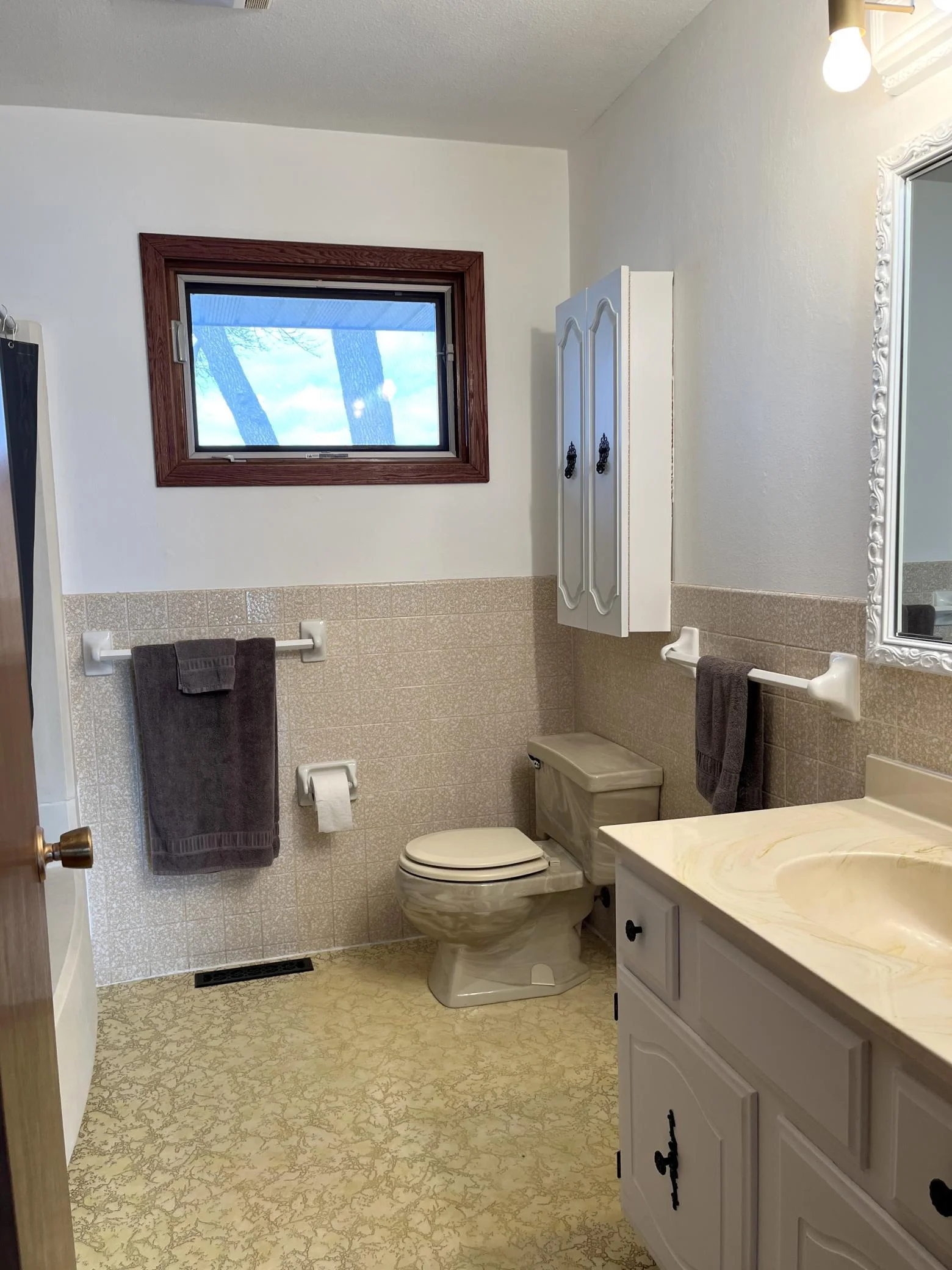 Bath 1 a.jpg