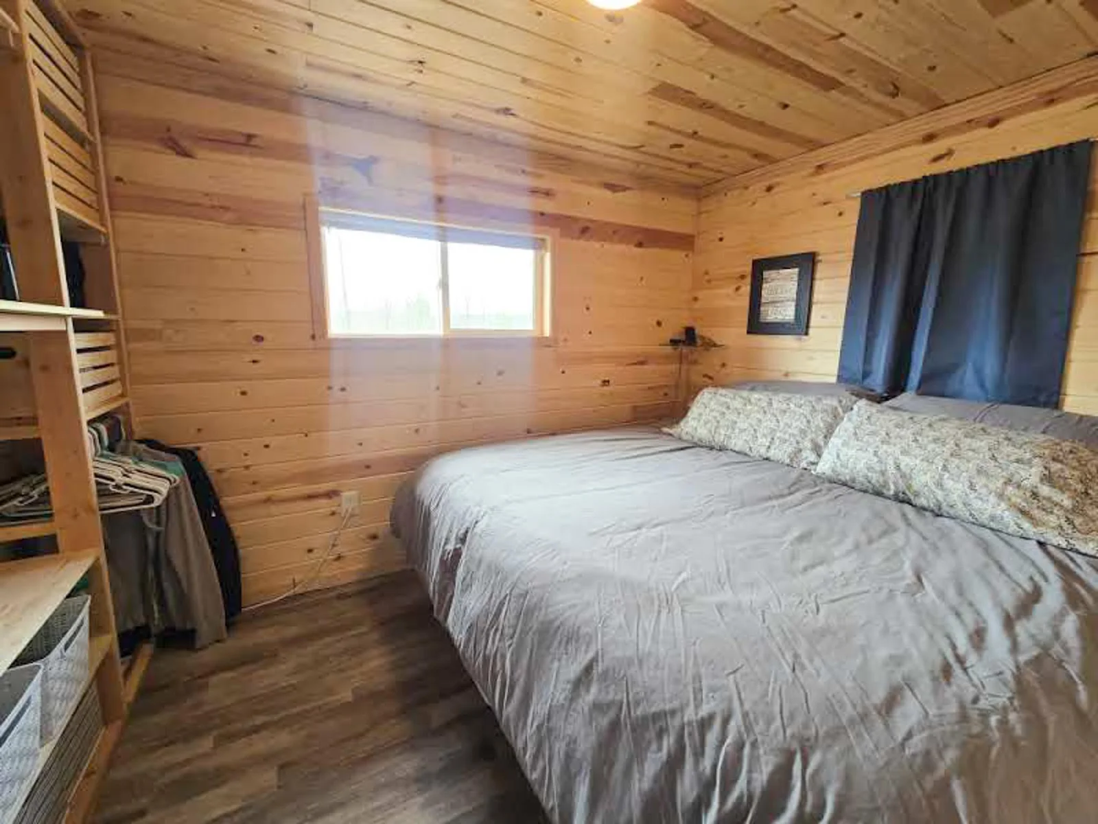 Primary Bedroom.jpg