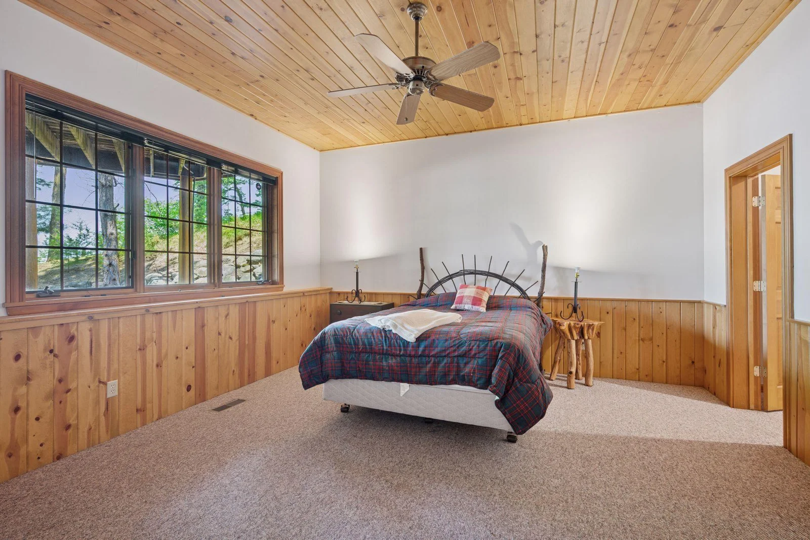 Lower level bedroom