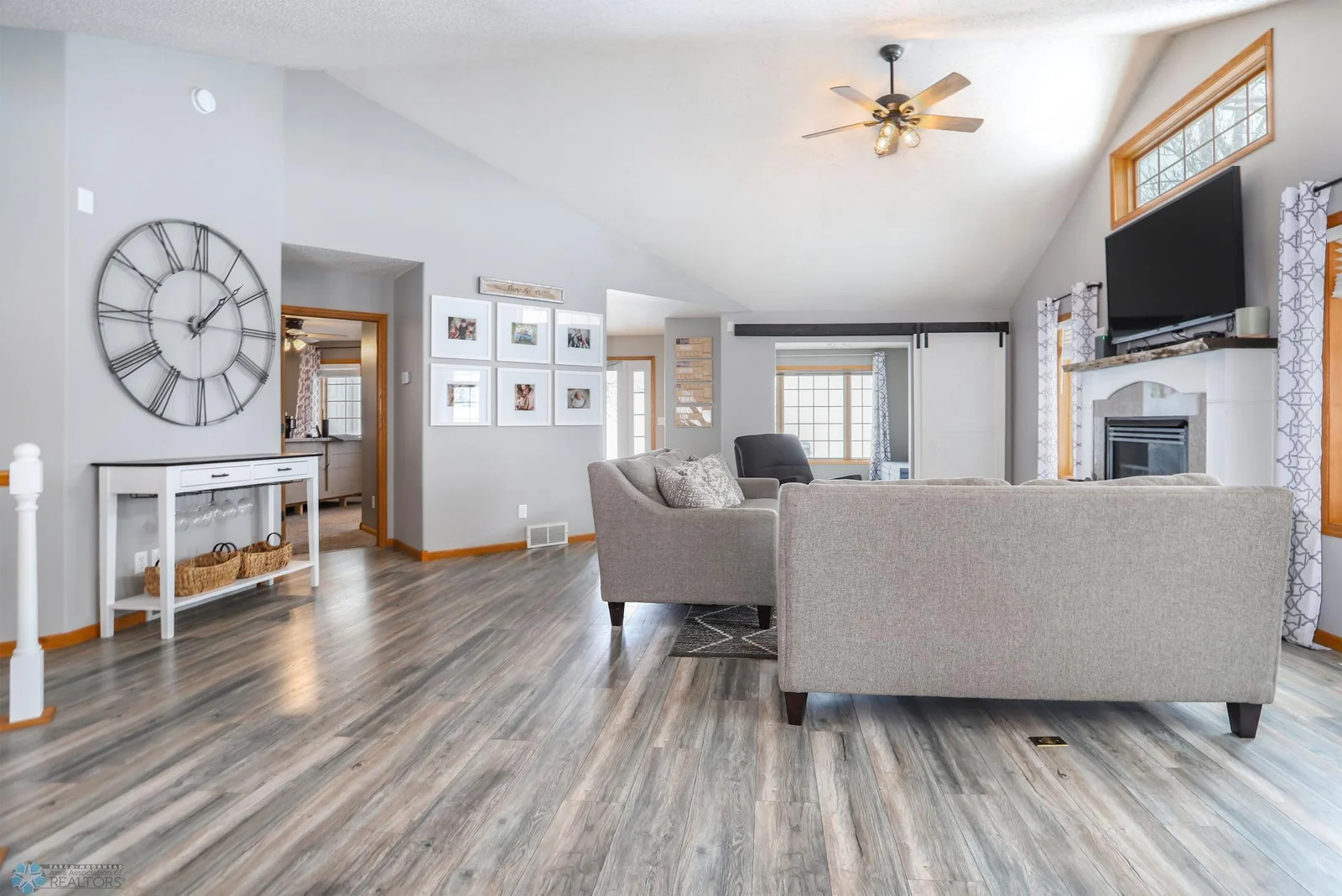 Living room facing entry