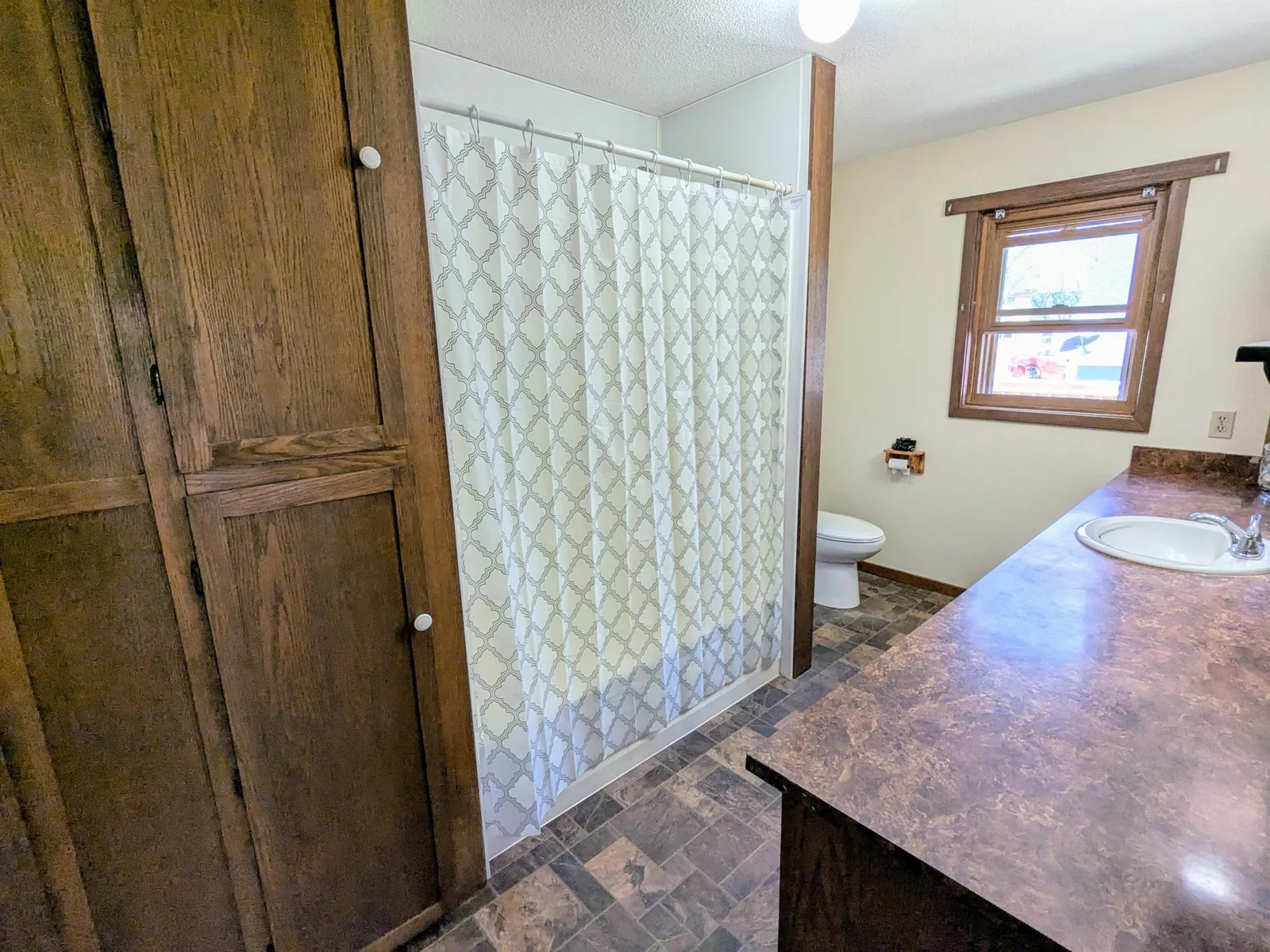 Main Floor Full Bathroom