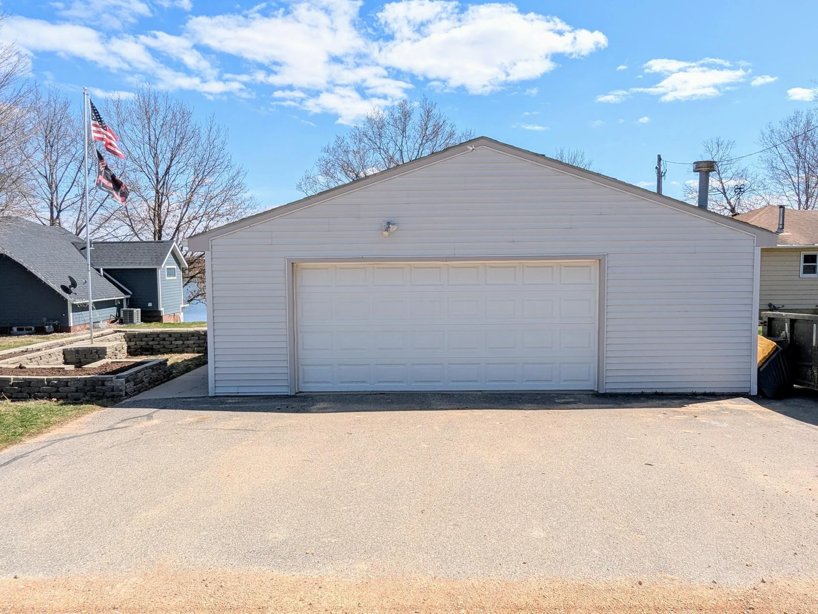 Oversized 2 Stall Garage